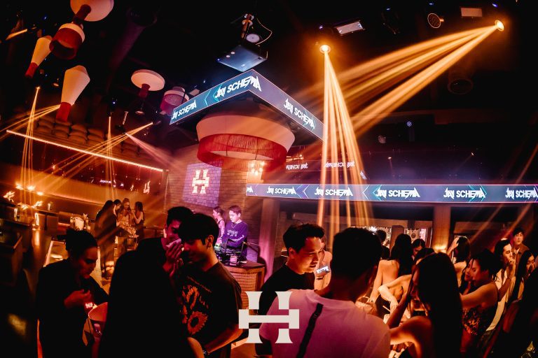บาร์ทองหล่อ Haus BKK: แสงสีใหม่ใจกลางทองหล่อที่